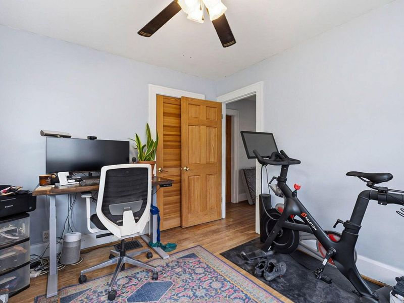 34 E Longview Avenue, Columbus, OH 43202 Photo 32