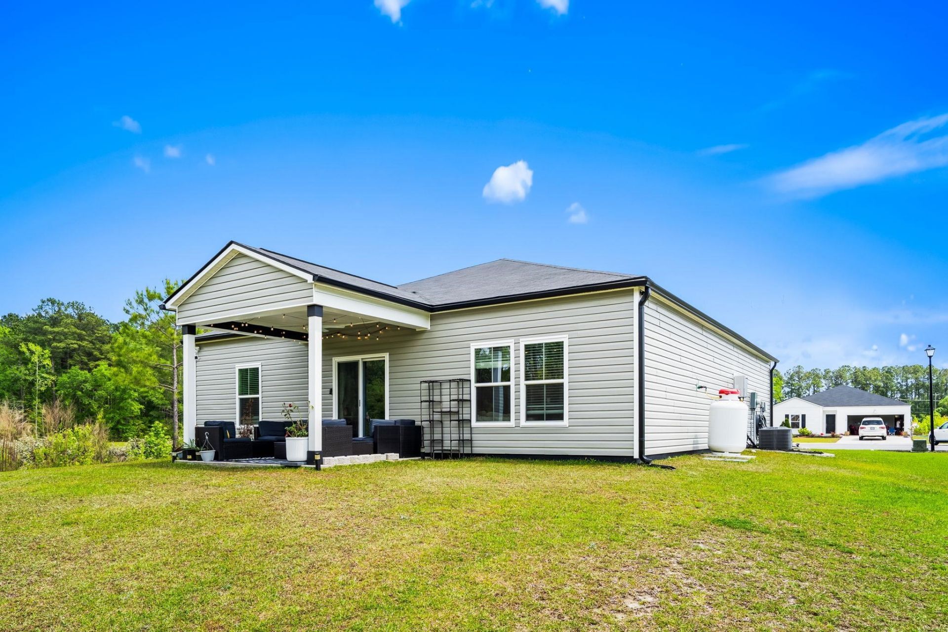 555 Appaloosa Way Photo 31