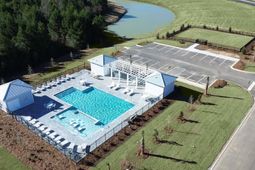 925 Farmers Passage Loop photo 4