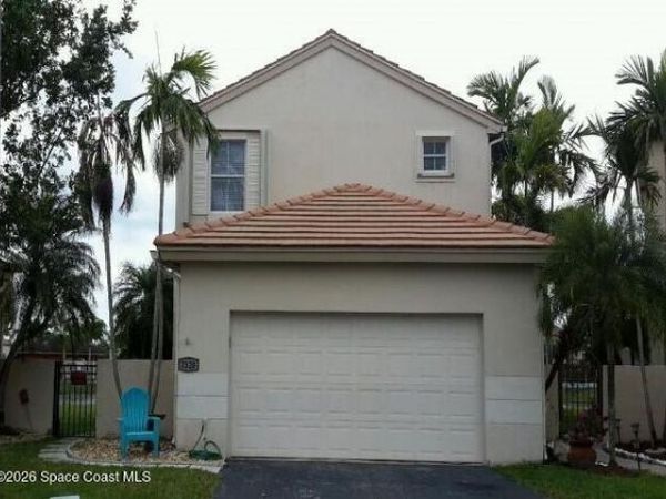 2120 NW 188th Terrace , Pembroke Pines, FL 33029