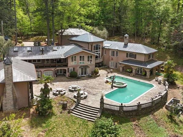 1526 Chubb Road SW, Cave Spring, GA 30124