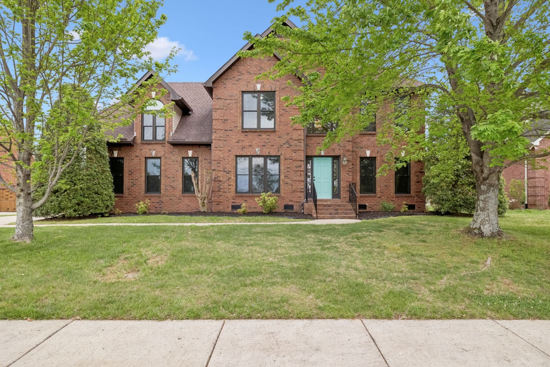 3073 Schoolside St  Murfreesboro, TN 37128