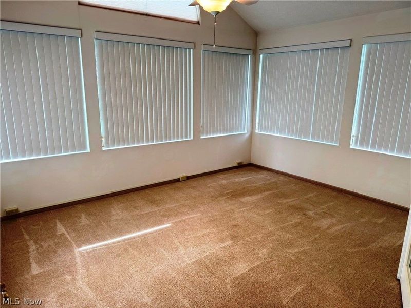 2040 Whippoorwill Lane, Mansfield, OH 44906 Photo 11