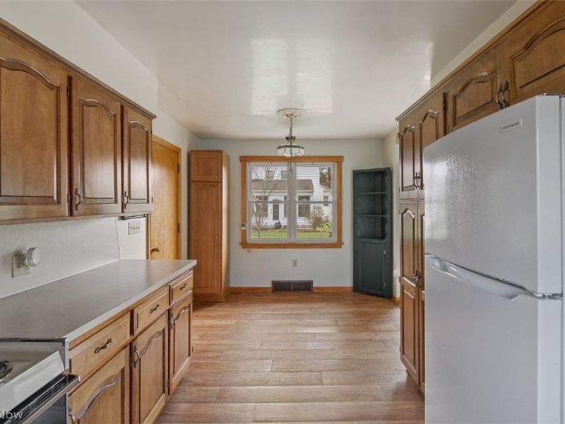 314 E Paradise Street, Orrville, OH 44667 Photo 11