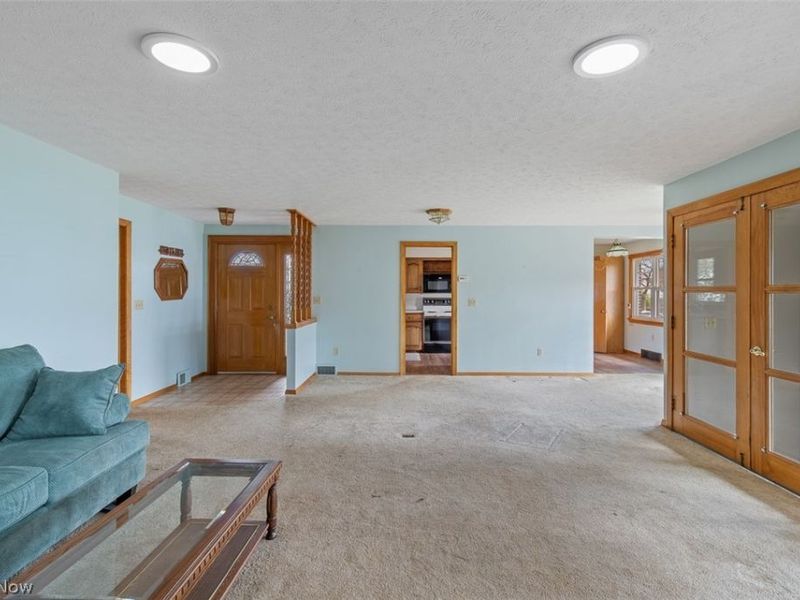 314 E Paradise Street, Orrville, OH 44667 Photo 7