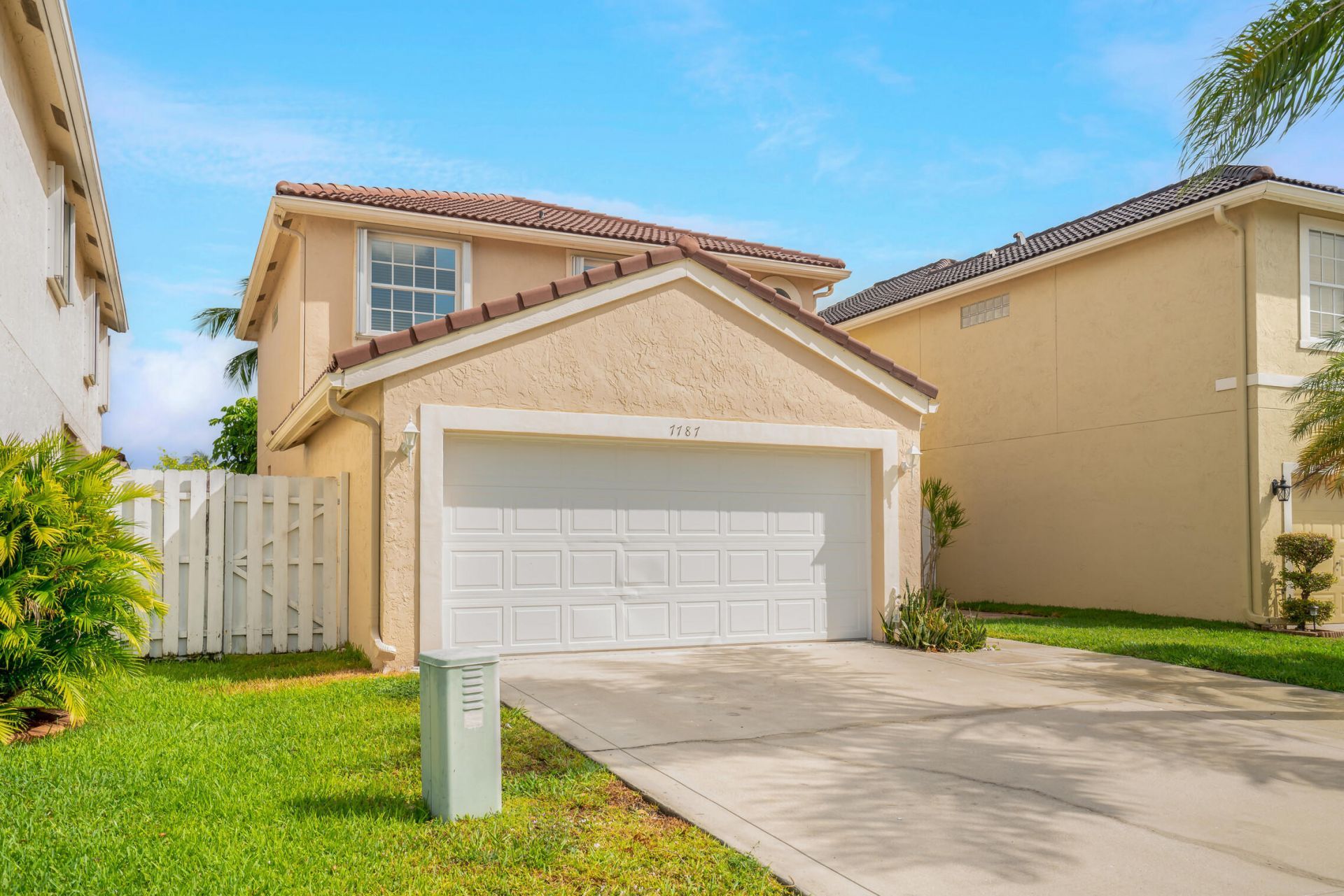 7787 Springfield Lake Drive, Lake Worth, FL 33467 Photo