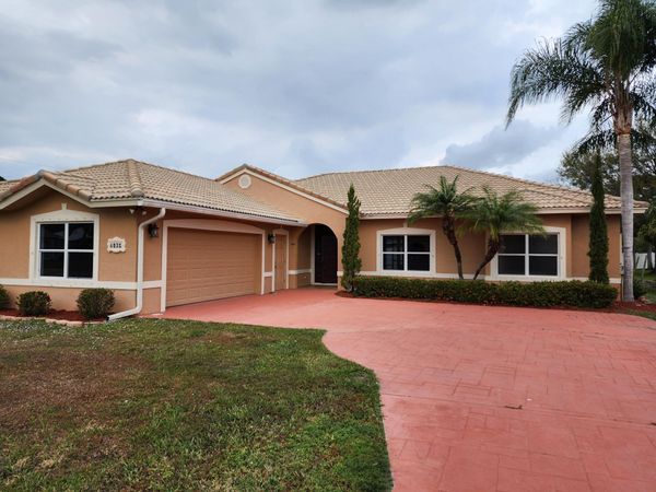6031 NW Flair Court, Port St. Lucie, FL 34986