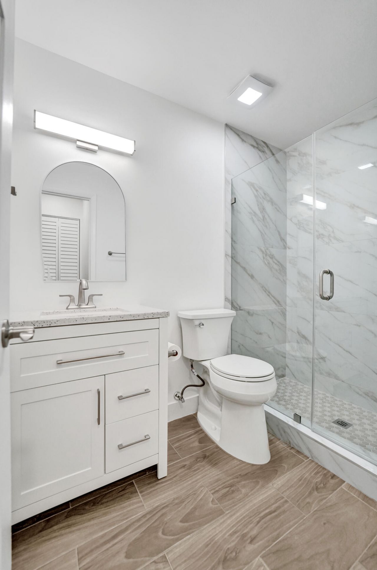 9707 N New River Canal Road, Unit 221, Plantation, FL 33324 Photo