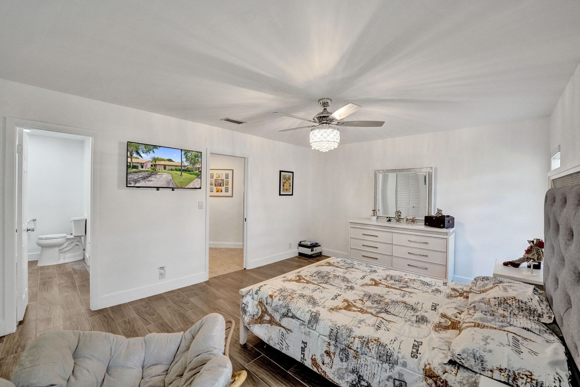 9707 N New River Canal Road, Unit 221, Plantation, FL 33324 Photo