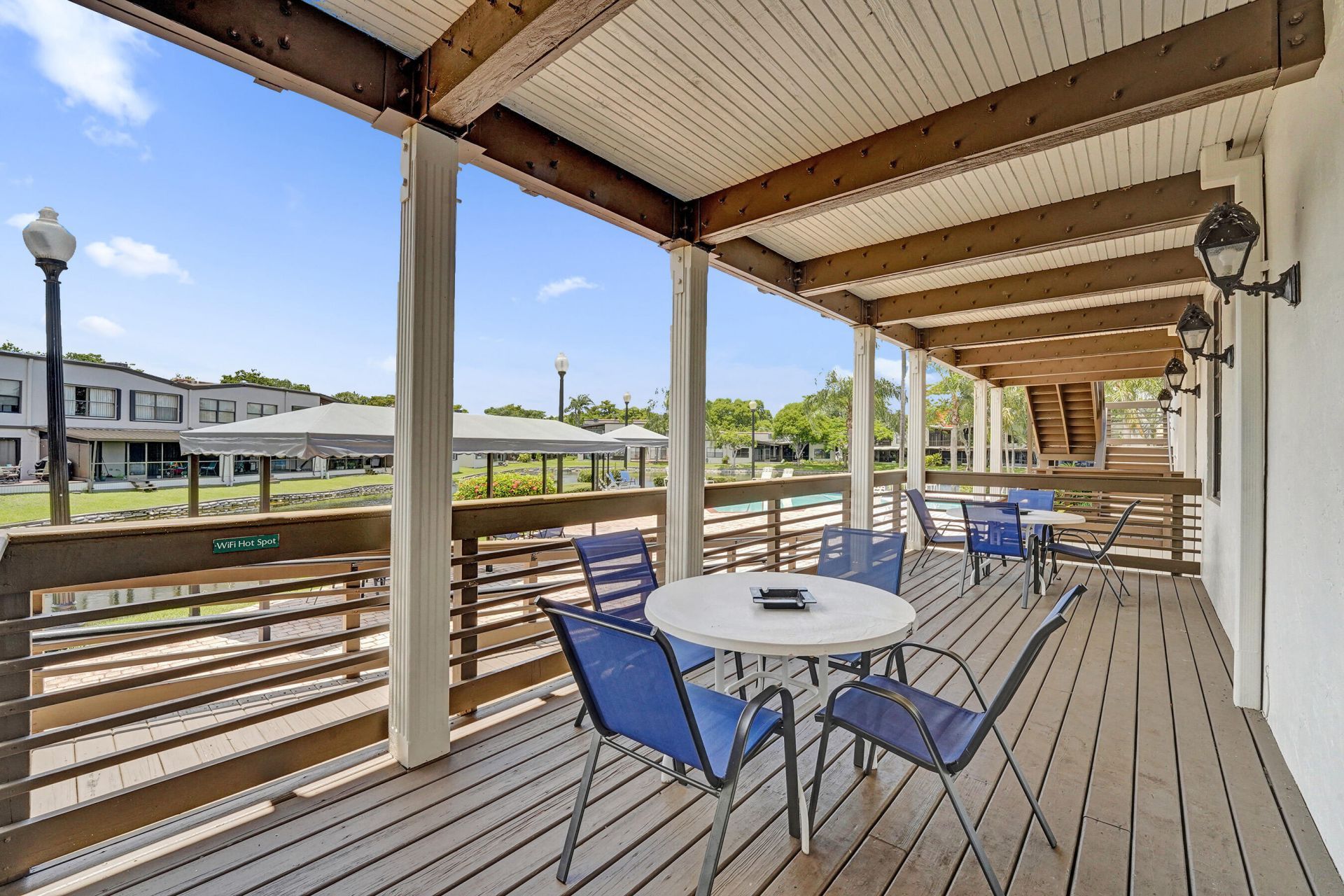 9707 N New River Canal Road, Unit 221, Plantation, FL 33324 Photo