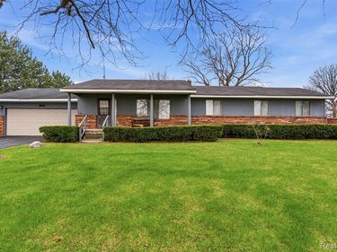 5037 W Court Street, Flint Twp, MI 48532