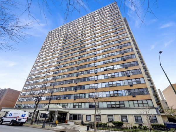 6030 N Sheridan Road, Unit 1307, Chicago, IL 60660