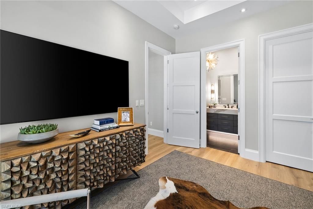 1850 Kingfish Rd, Naples, FL 34102 Photo