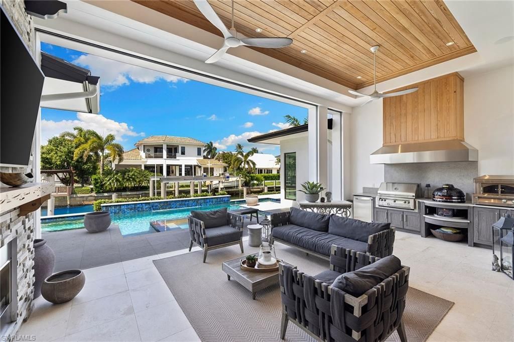 1850 Kingfish Rd, Naples, FL 34102 Photo