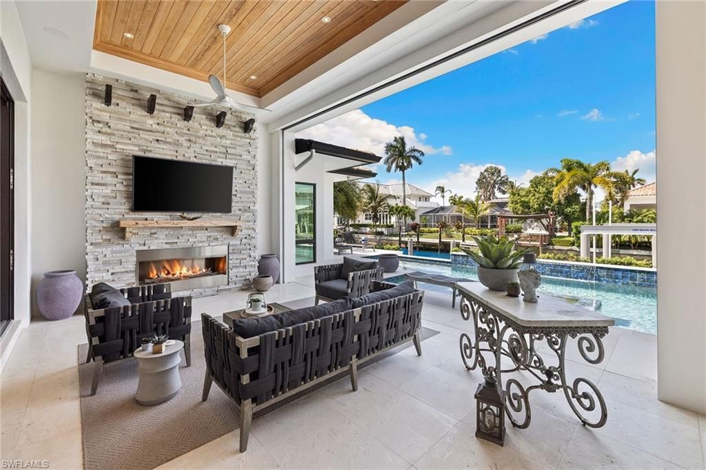 1850 Kingfish Rd, Naples, FL 34102 Photo