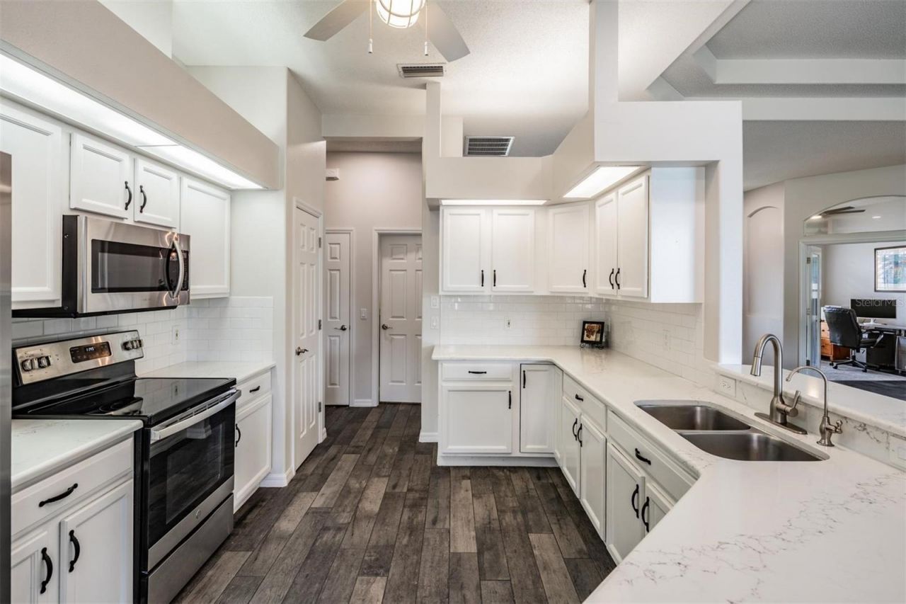 1455 Winding Willow Drive , Trinity, FL 34655 Photo