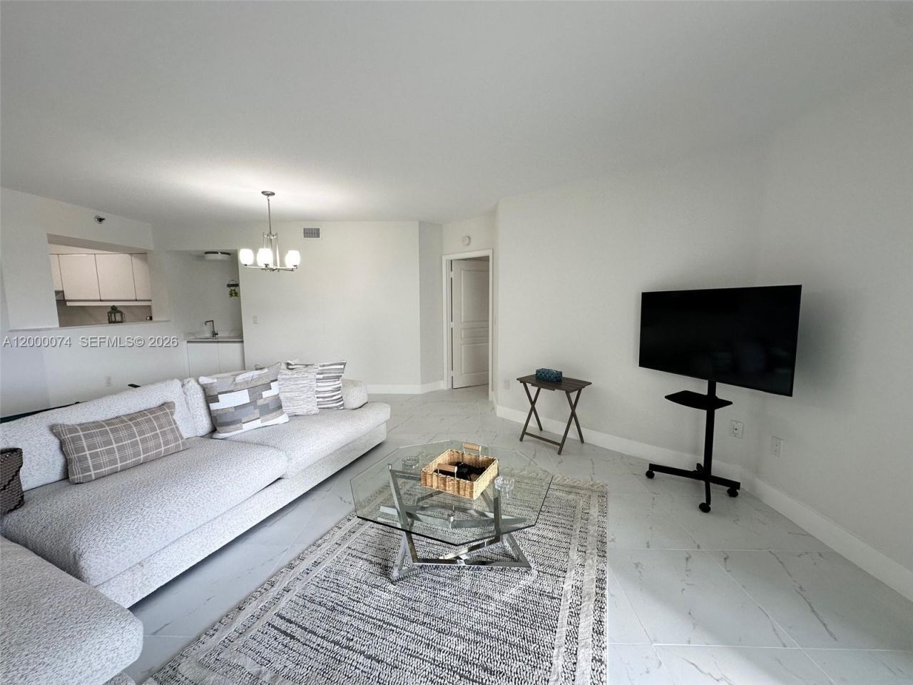 8925 Collins Ave, Unit 2J, Surfside, FL 33154 Photo