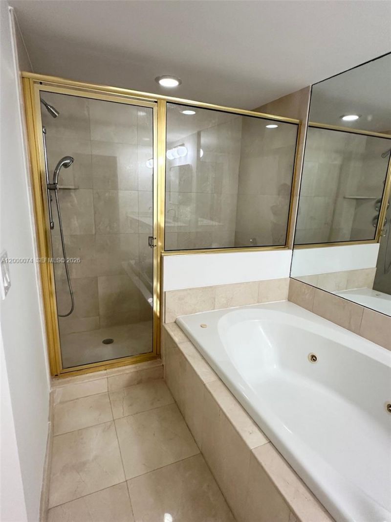 8925 Collins Ave, Unit 2J, Surfside, FL 33154 Photo