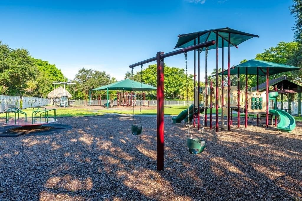 3700 Oak Ridge Ln, Weston, FL 33331 Photo