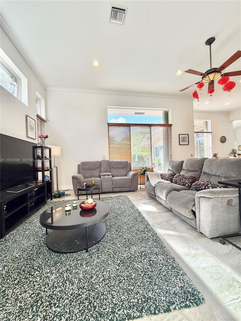 3700 Oak Ridge Ln, Weston, FL 33331 Photo