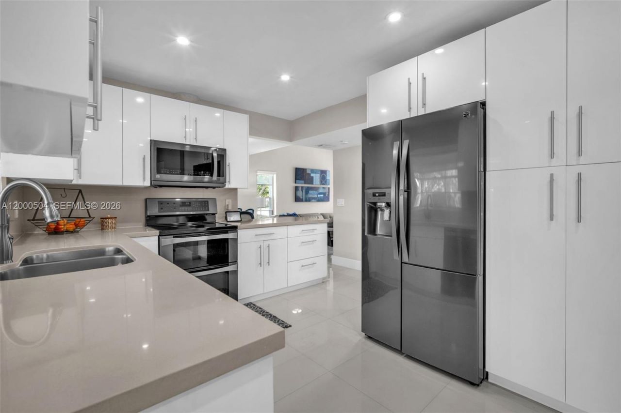 15743 Woodgate Pl , Unit E, Sunrise, FL 33326 Photo