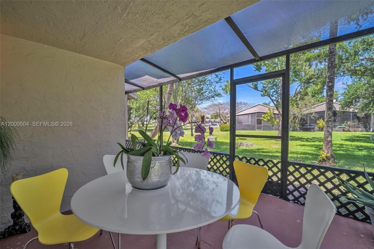 15743 Woodgate Pl , Unit E, Sunrise, FL 33326 Photo