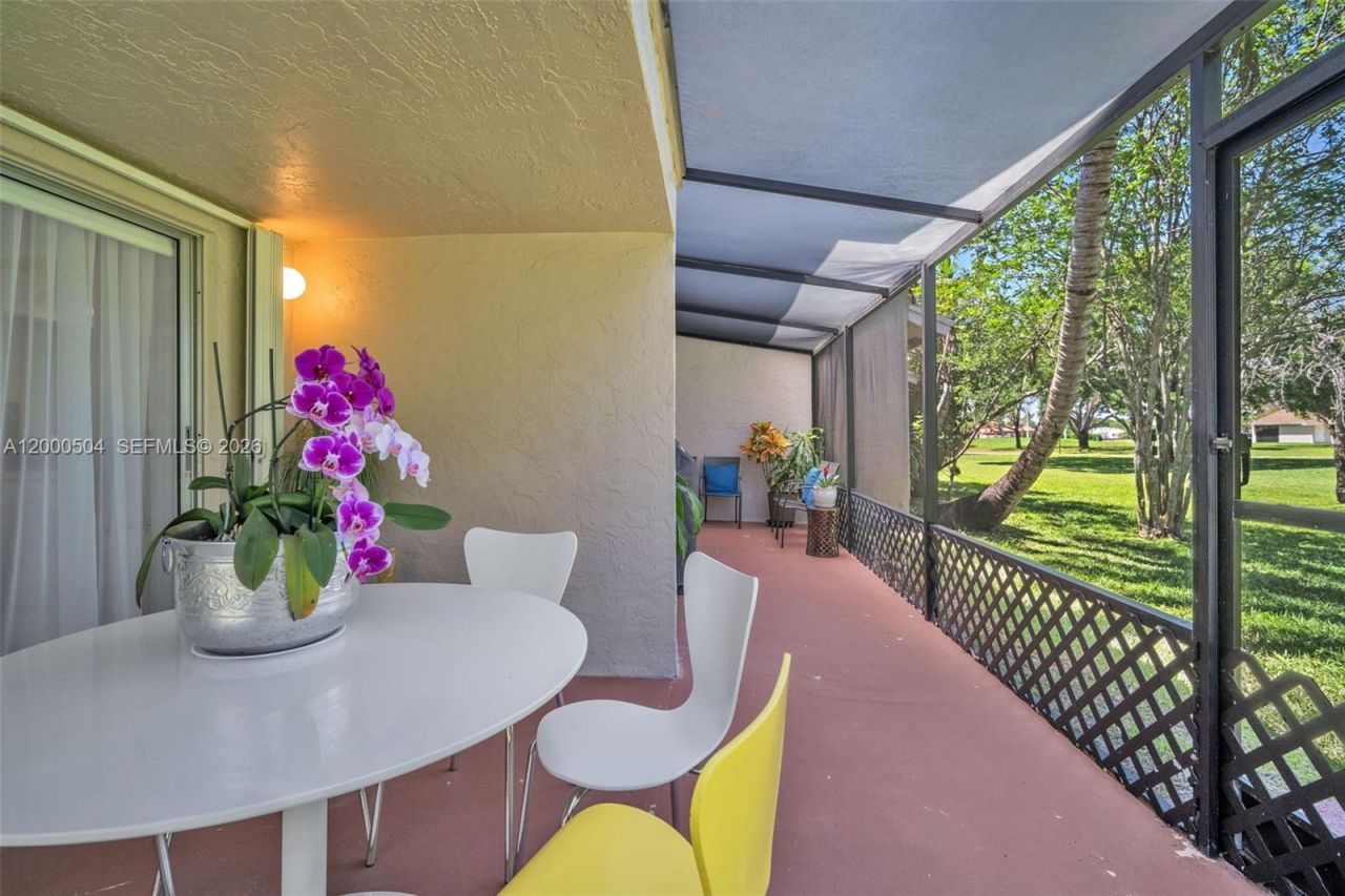 15743 Woodgate Pl , Unit E, Sunrise, FL 33326 Photo