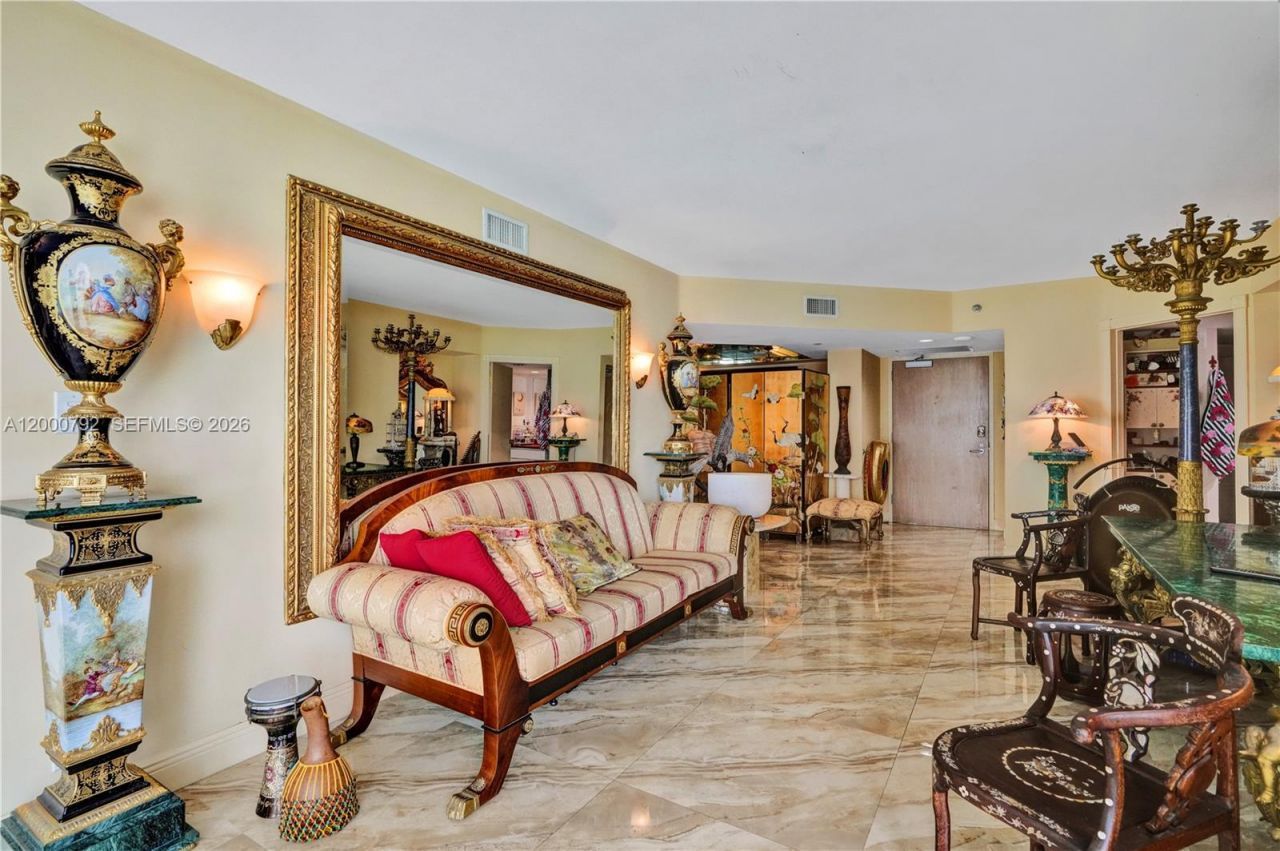 16485 Collins Ave , Unit 832, Sunny Isles Beach, FL 33160 Photo