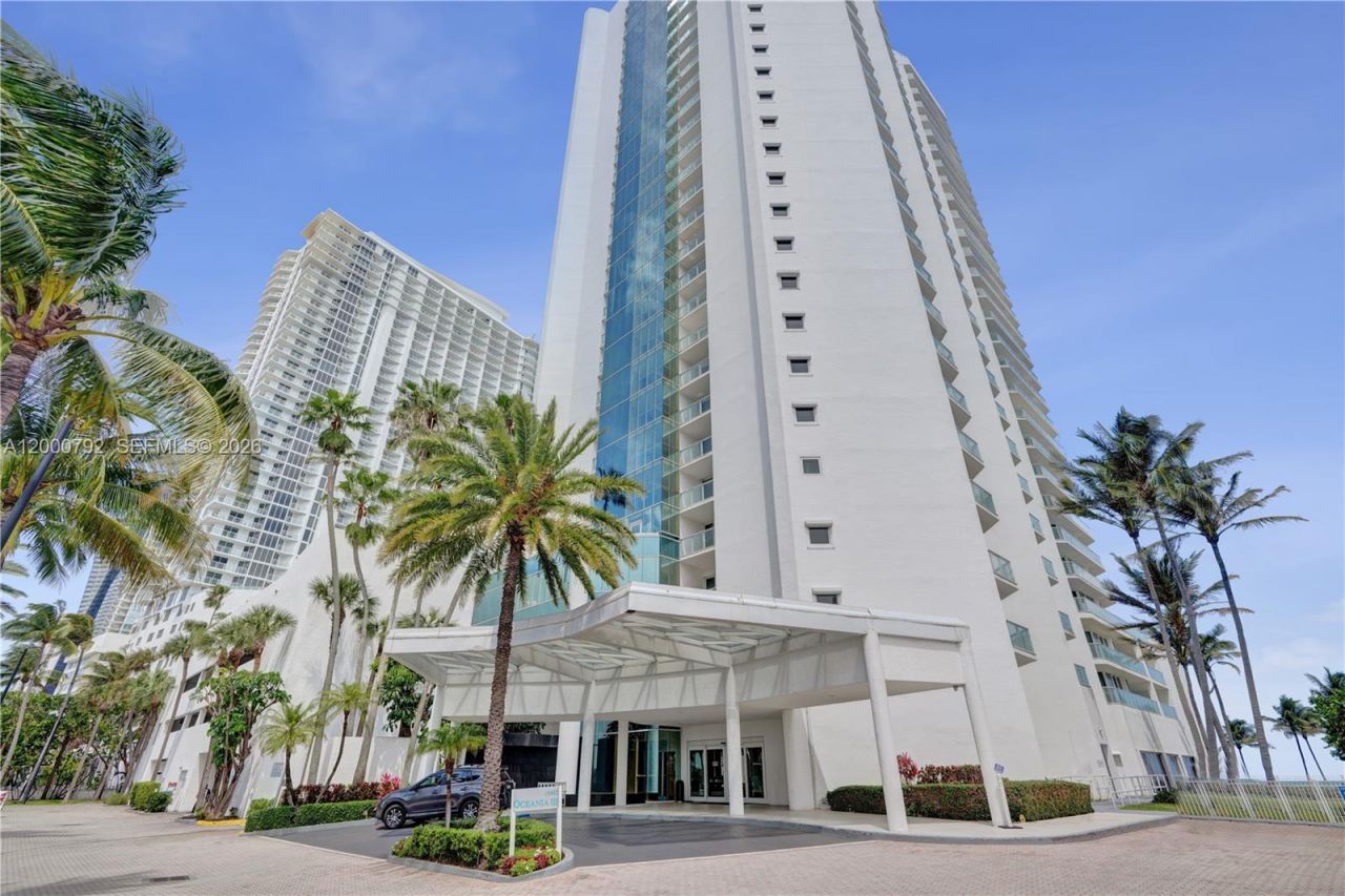 16485 Collins Ave, Unit 832, Sunny Isles Beach, FL 33160 Photo