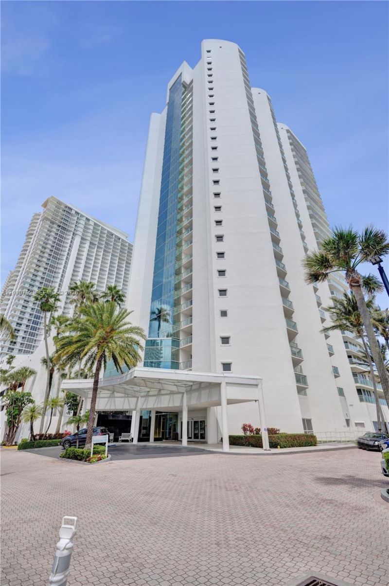 16485 Collins Ave, Unit 832, Sunny Isles Beach, FL 33160 Photo