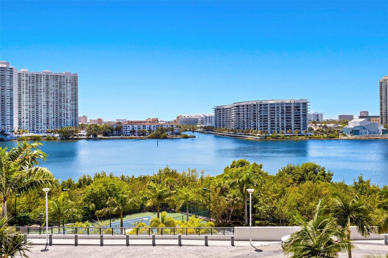 5500 Island Estates Dr, Unit 506, Aventura, FL 33160 Photo