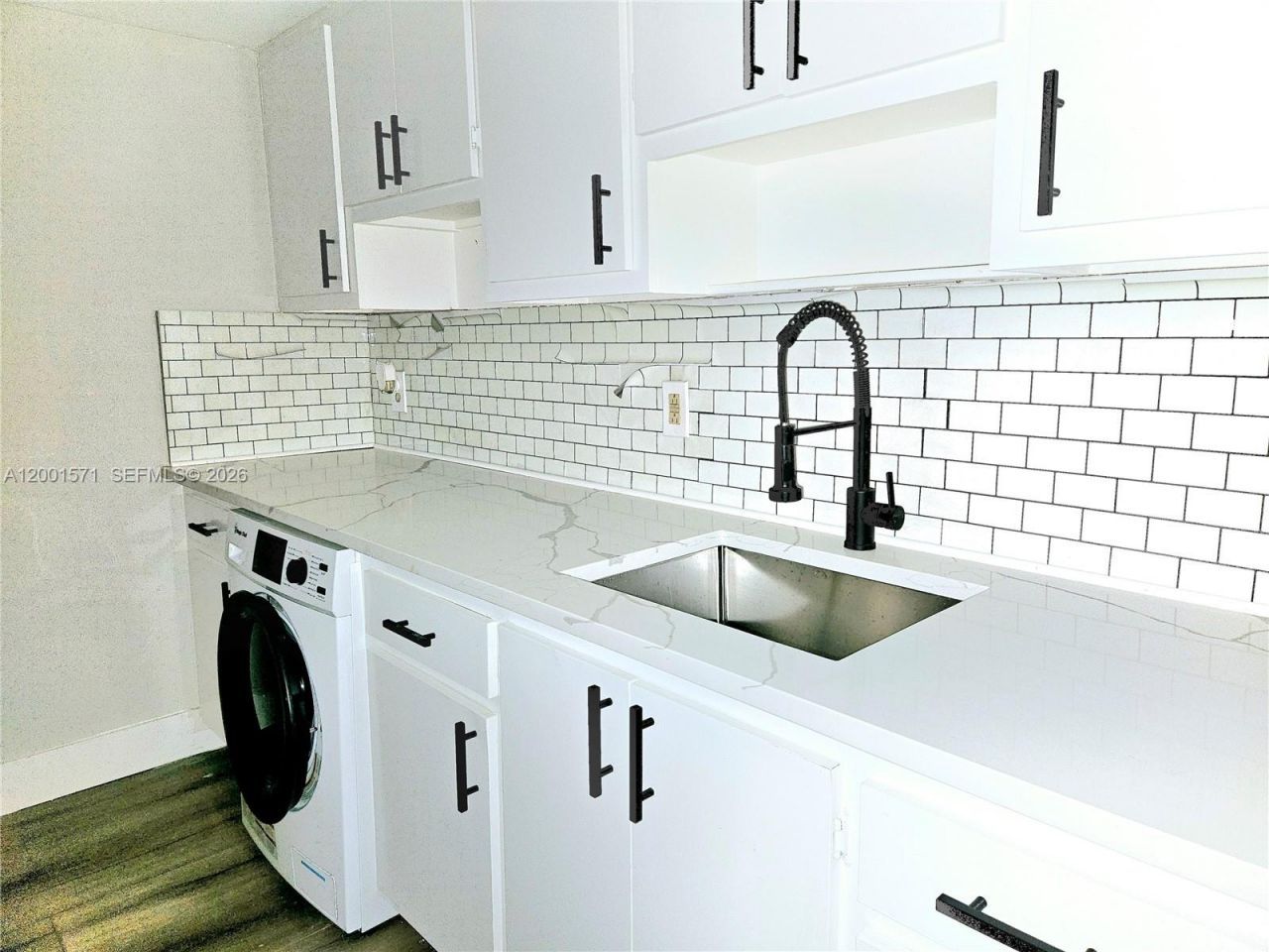 335 SW 20th St, Unit 8, Fort Lauderdale, FL 33315 Photo