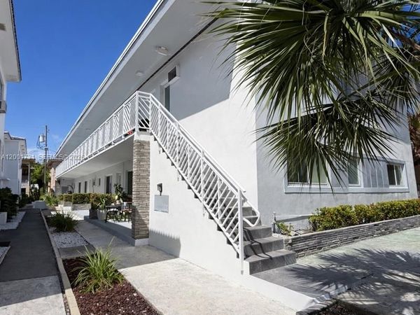 935 Bay Dr, Unit 2, Miami Beach, FL 33141