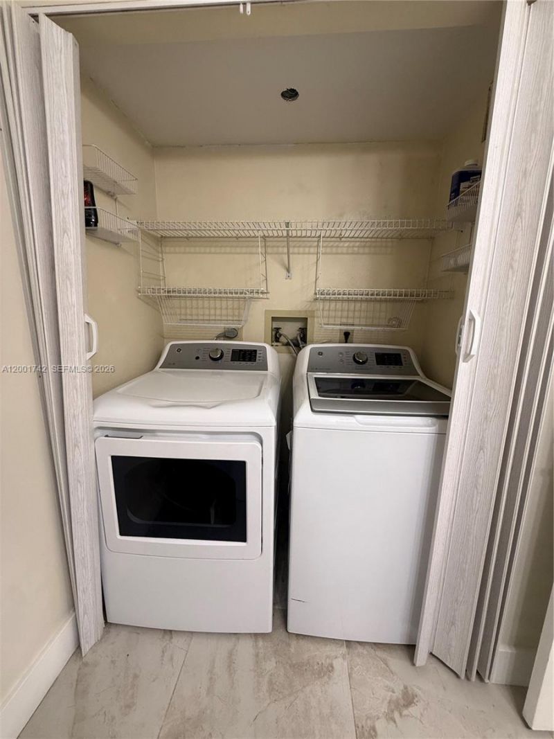 1425 NW 124th Ave, Unit 1425, Pembroke Pines, FL 33026 Photo