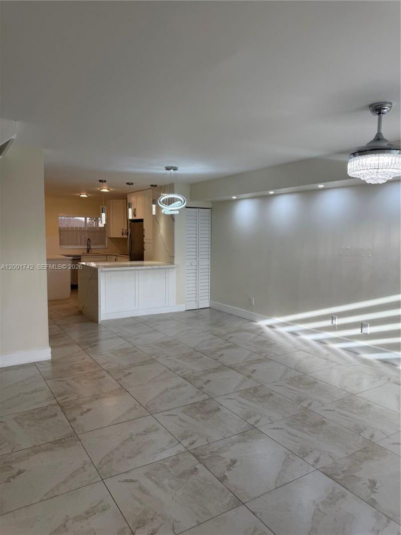 1425 NW 124th Ave, Unit 1425, Pembroke Pines, FL 33026 Photo