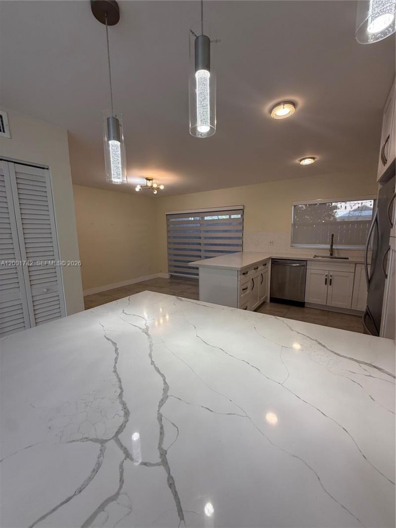 1425 NW 124th Ave, Unit 1425, Pembroke Pines, FL 33026 Photo