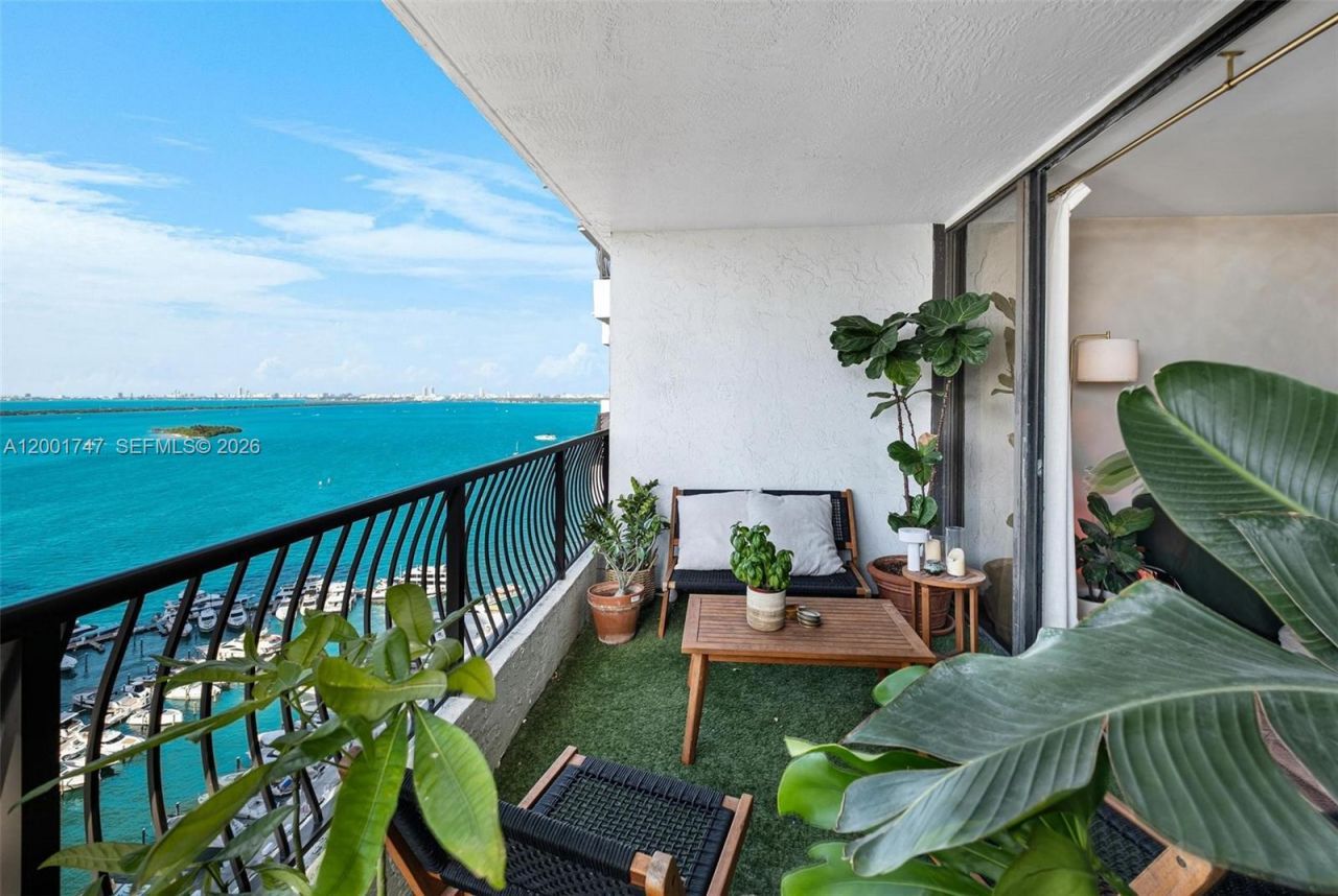 555 NE 15th St, Unit 26F, Miami, FL 33132 Photo