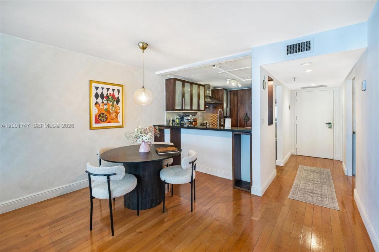 555 NE 15th St, Unit 26F, Miami, FL 33132 Photo