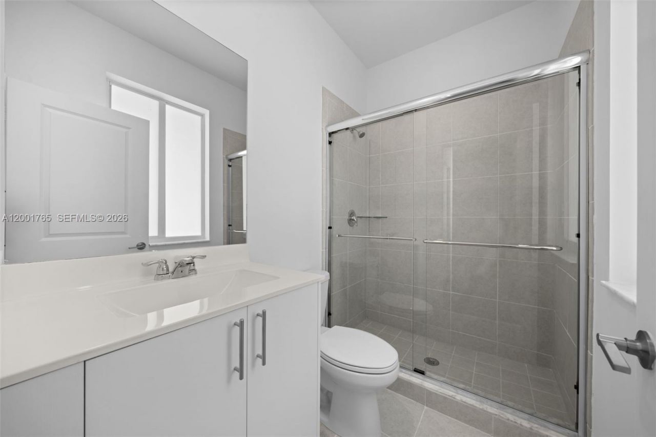 715 SE 15th St, Unit ., Homestead, FL 33034 Photo