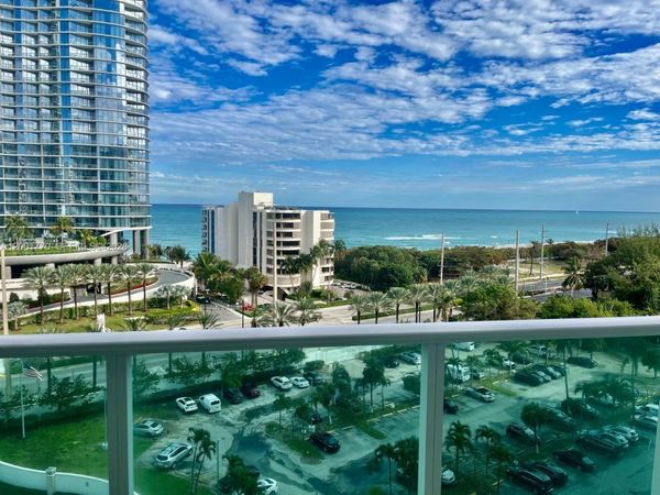 100 Bayview Dr, Unit 1006, Sunny Isles Beach, FL 33160
