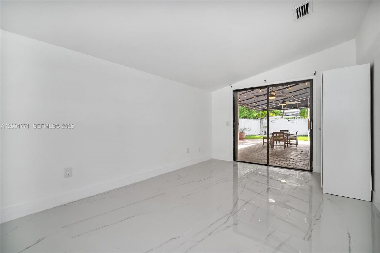 230 Cranwood Dr, Key Biscayne, FL 33149 Photo