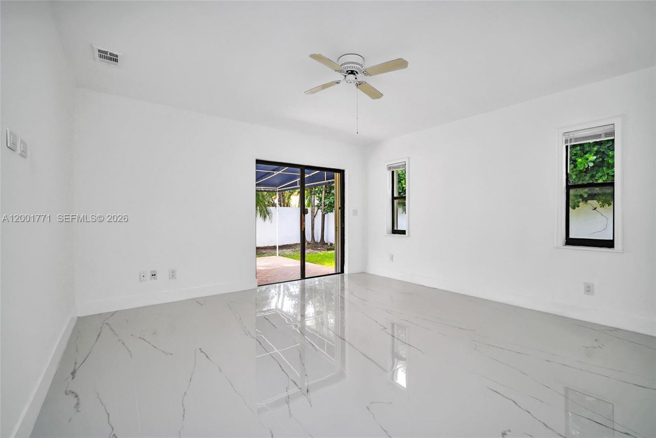 230 Cranwood Dr, Key Biscayne, FL 33149 Photo