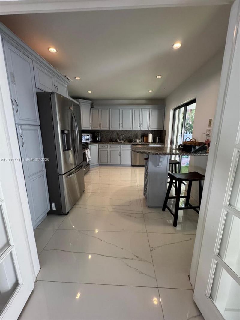 230 Cranwood Dr, Key Biscayne, FL 33149 Photo