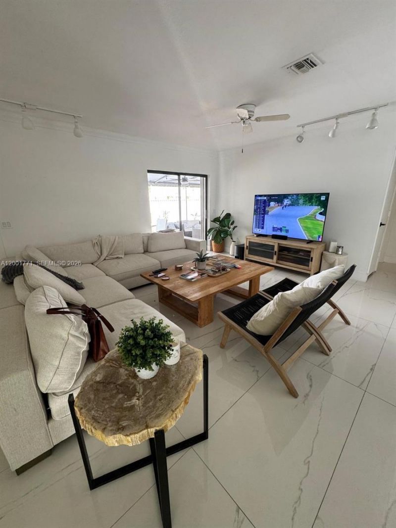 230 Cranwood Dr, Key Biscayne, FL 33149 Photo