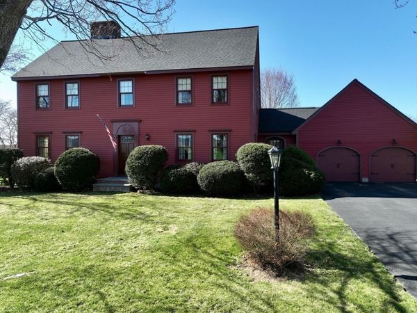 101 Plain Rd W, Deerfield, MA 01373