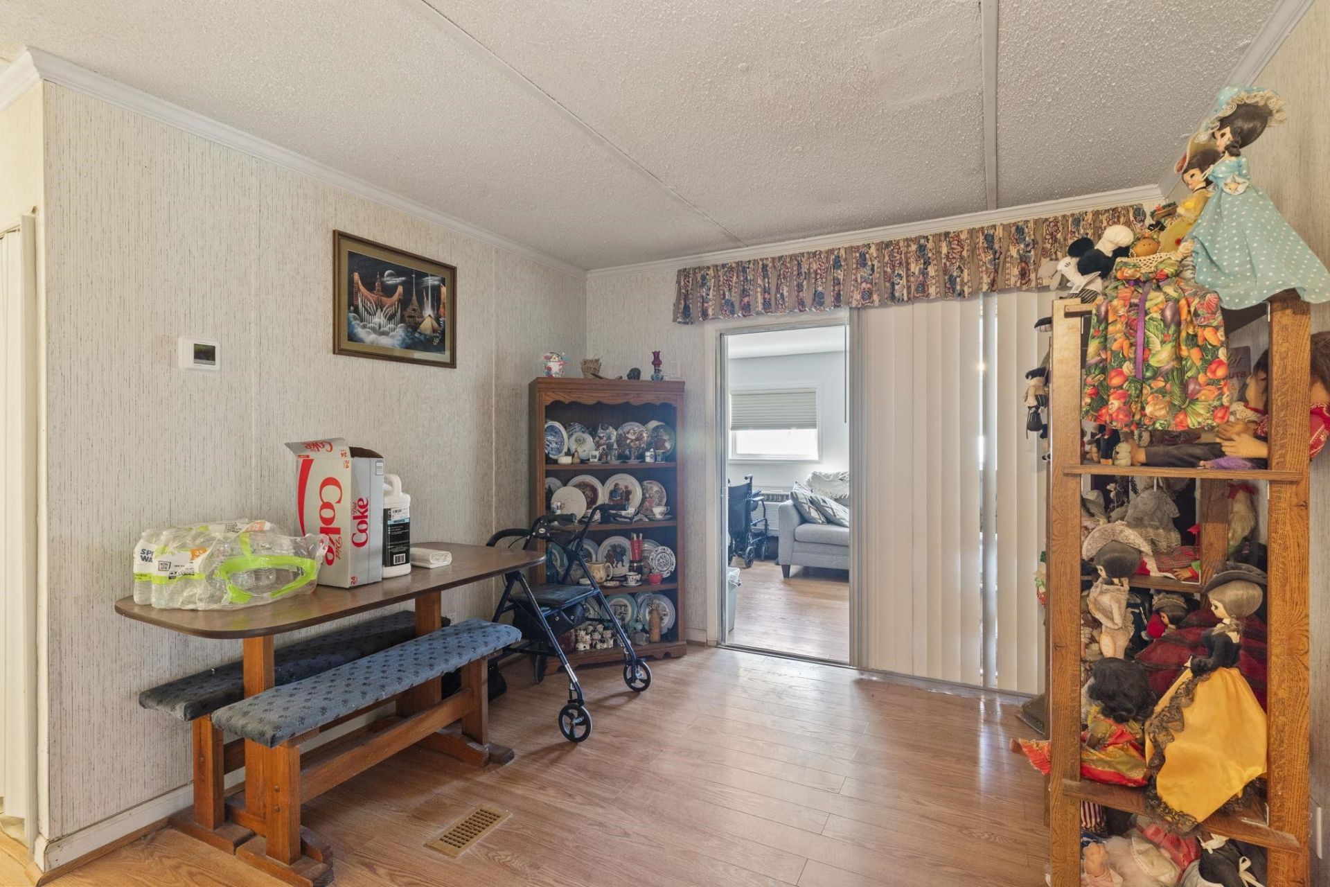 812 Waterview Dr. Photo 13