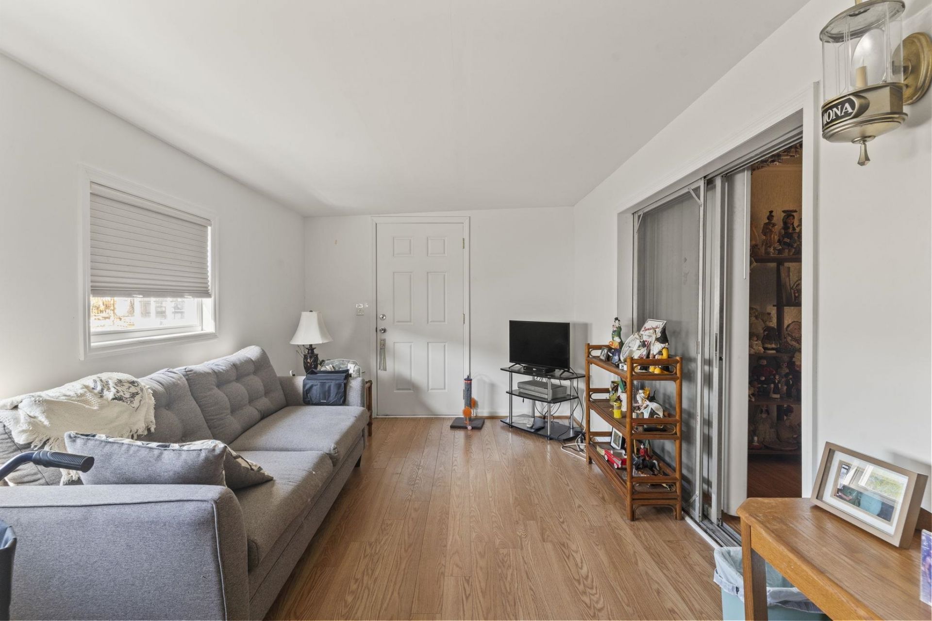 812 Waterview Dr. Photo 15