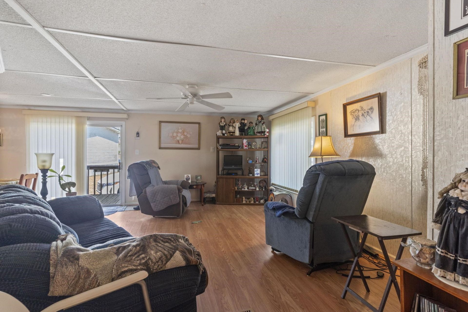 812 Waterview Dr. Photo 17