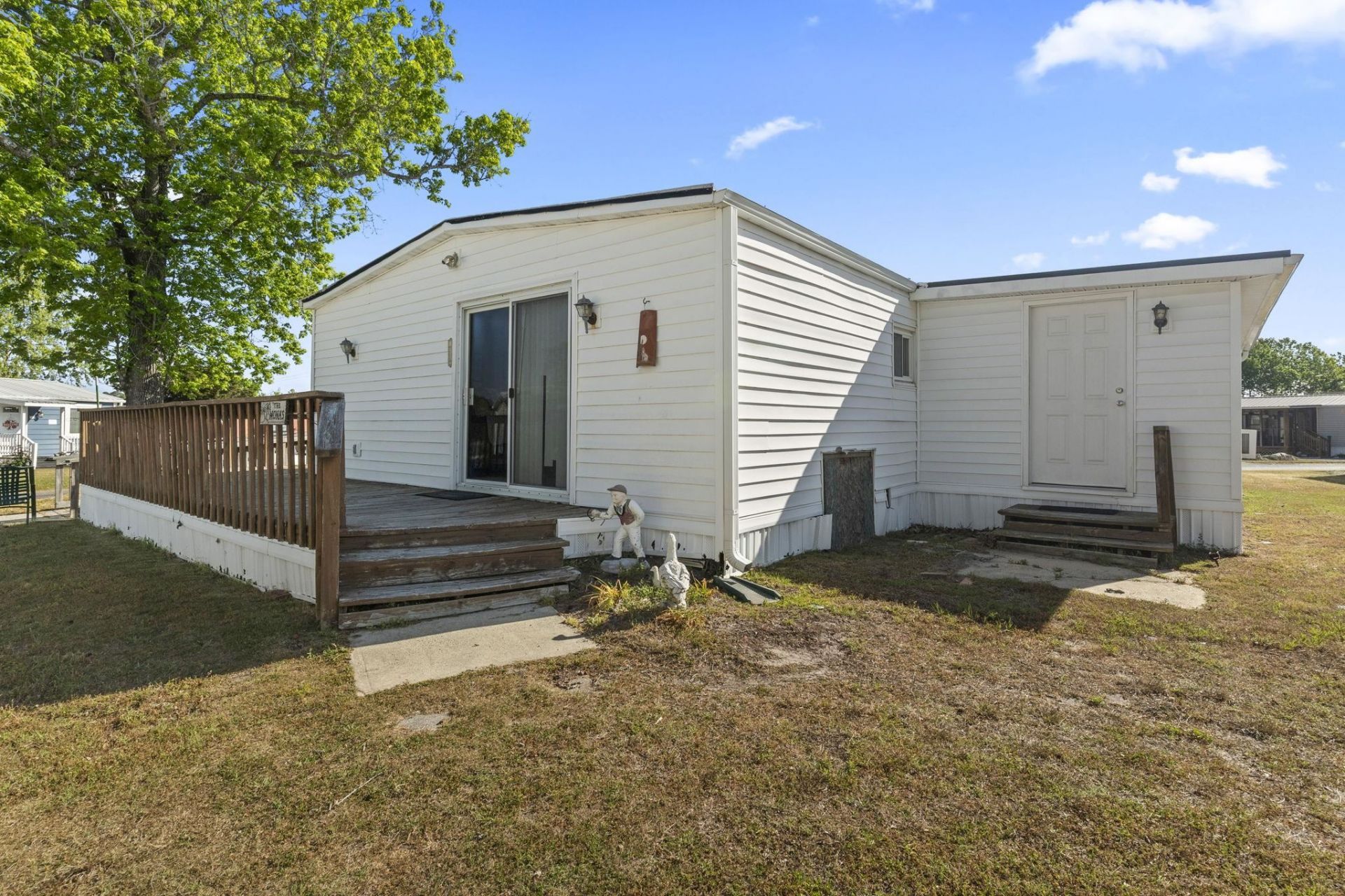 812 Waterview Dr. Photo 27