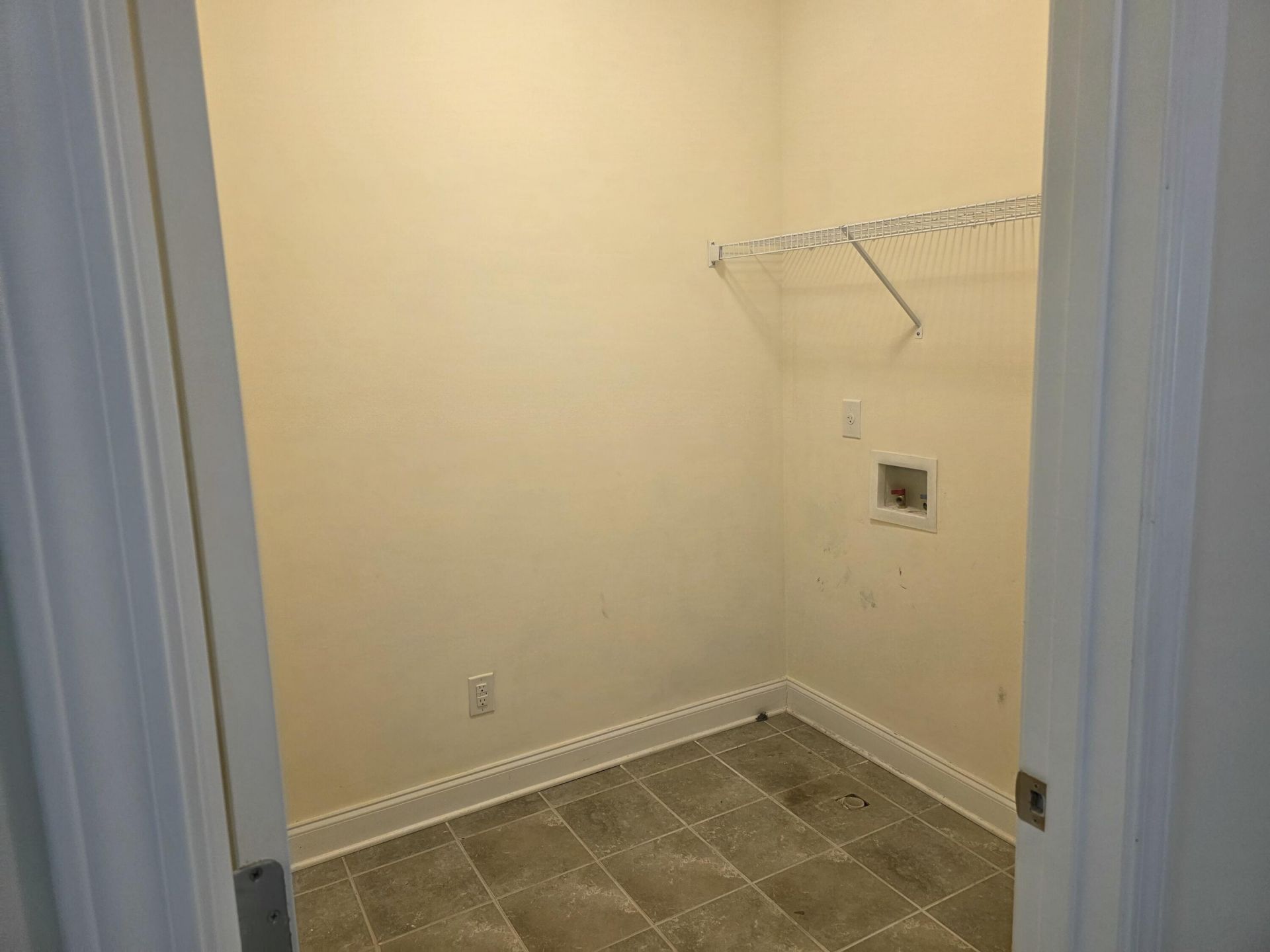 2536 Kings Gate Lane Photo 22